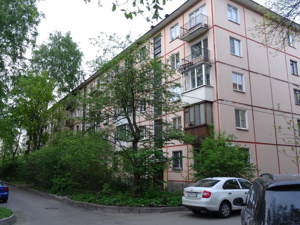 Apartamenty Na Novochierkasskoi Апартаменты Санкт-Петербург, Россия